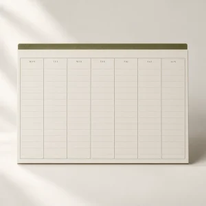 Undated Weekly Planner in Warm white / olive print